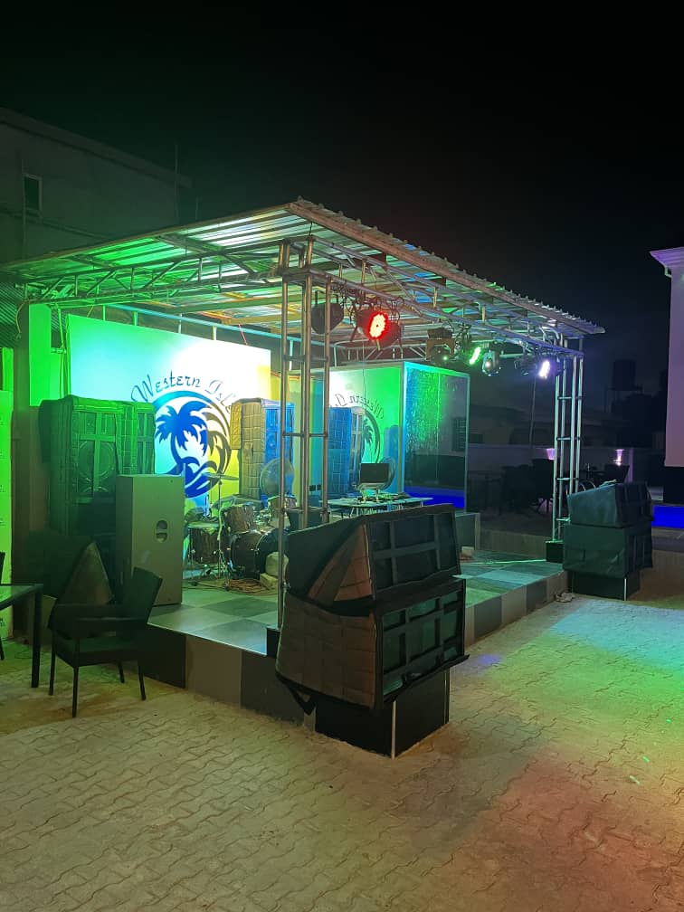 Party & Entertainment